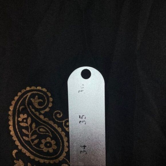 Cover Up Black w Gold Floral Medallion Cover OSFM Y - Picture 7 of 12